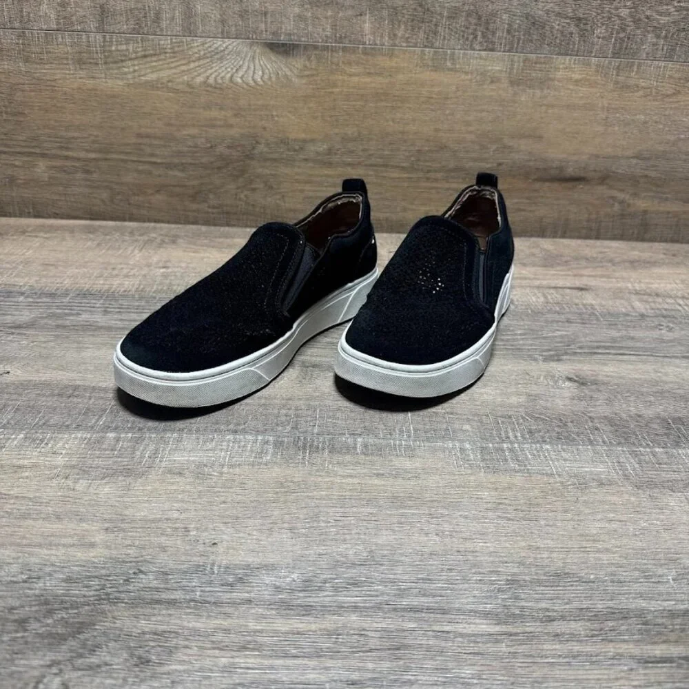 Vionic Kimmie Perforated Black Suede Slip On Sneakers Women's Size 6.5
